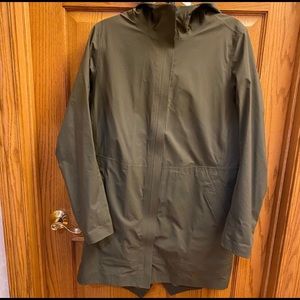 Lulu lemon like new wind/rain resistance jacket